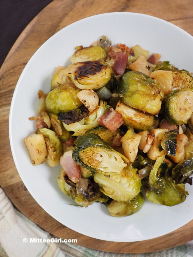 Roasted Brussels Sprouts with Apples and Bacon