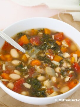 Chicken, White Bean and Kale Soup