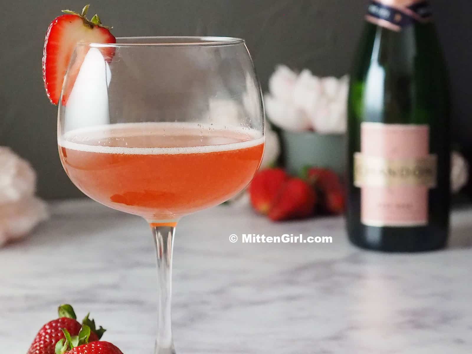 Rosé Cocktail Recipe with Strawberry and Elderflower