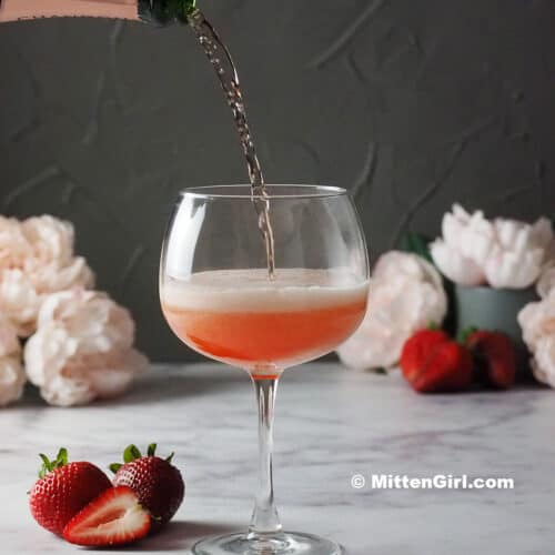 Rosé Cocktail Recipe with Strawberry and Elderflower