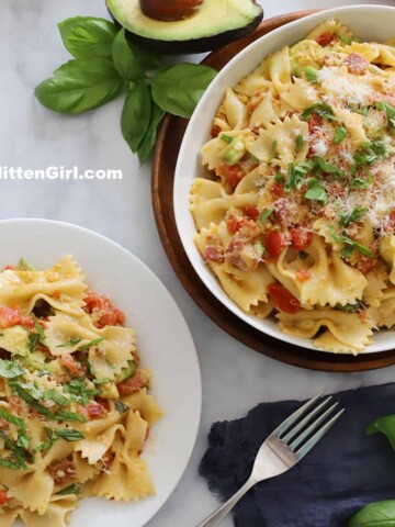 Bacon Avocado Pasta