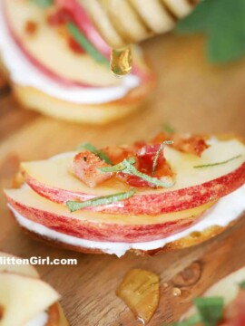 Apple, Bacon, and Goat Cheese Crostini