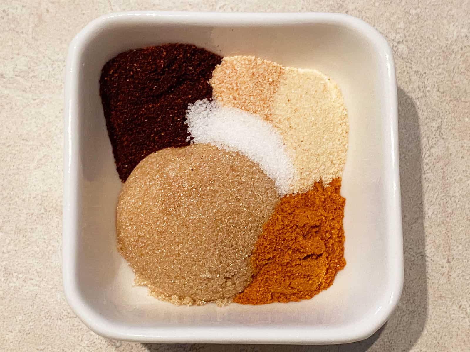 Spice mixture for crackers 