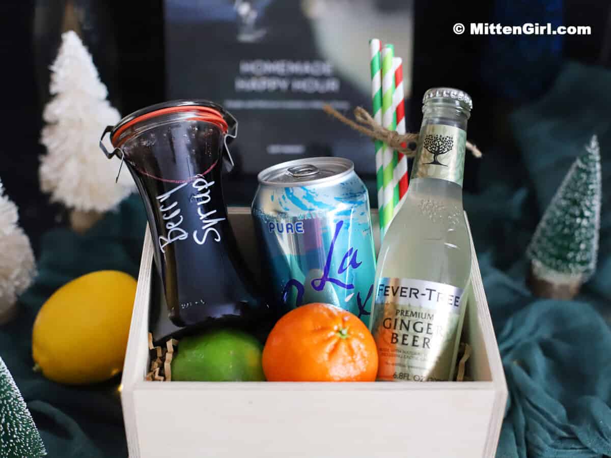 diy-cocktail-kits-and-mocktail-kits-for-holiday-gifts-homemade-happy-hour