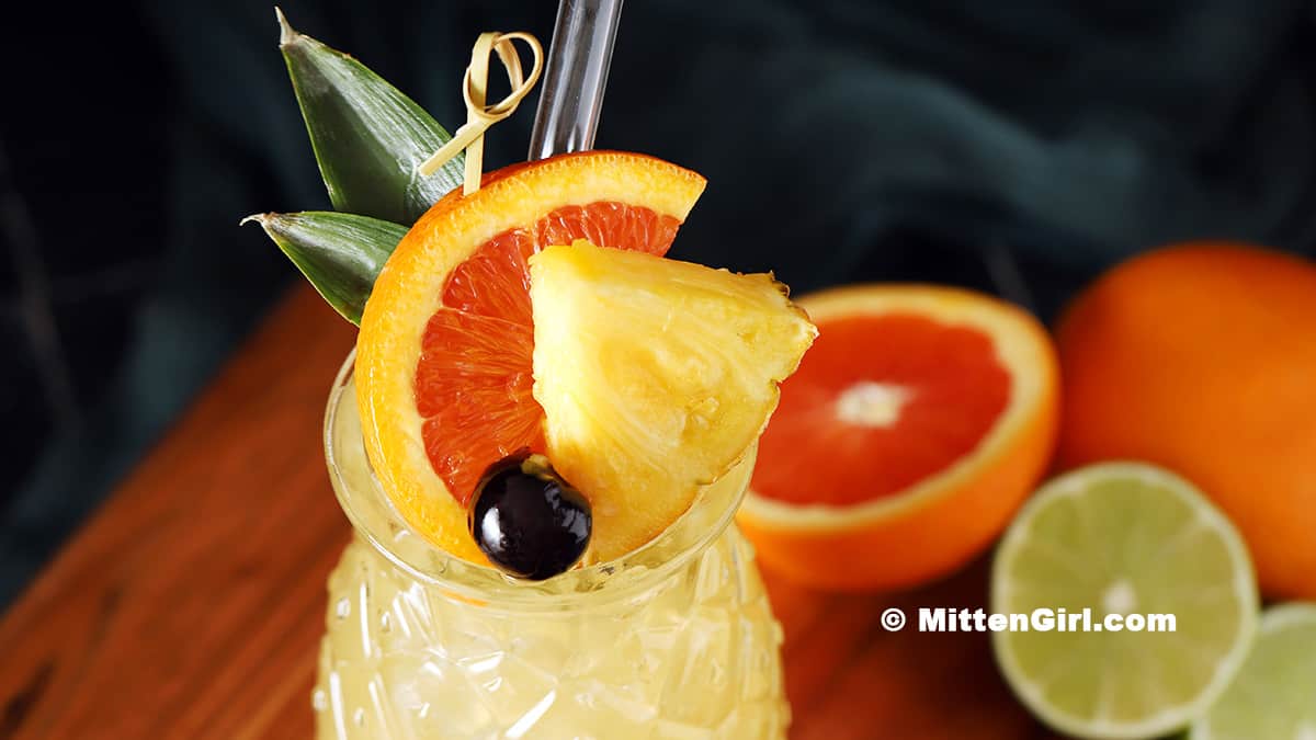 Easy Tiki Rum Cocktail