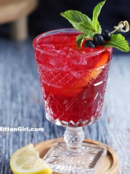 Blueberry Vodka Lemonade