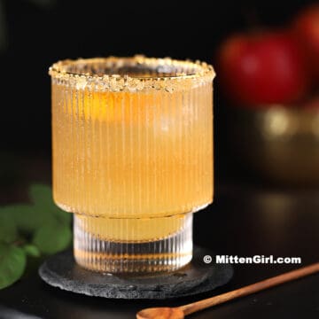 Sparkling Citrus Apple Mocktail