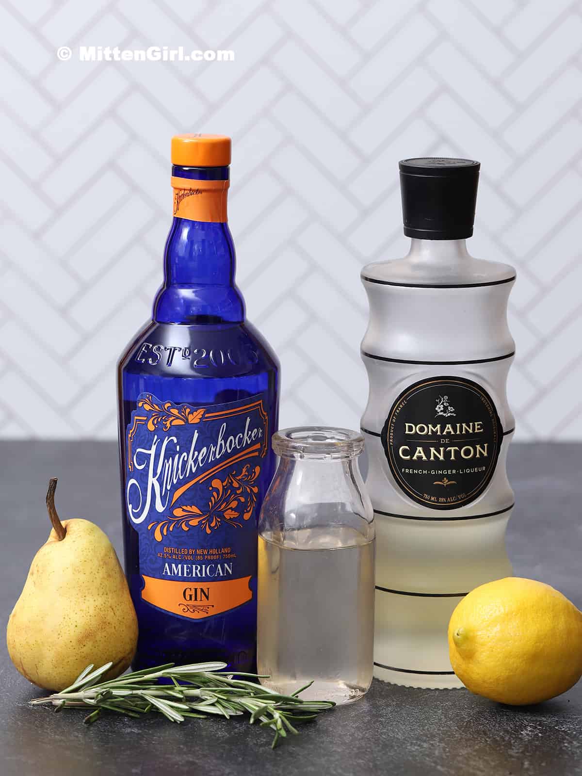 Ingredients for Pear Gin Cocktails