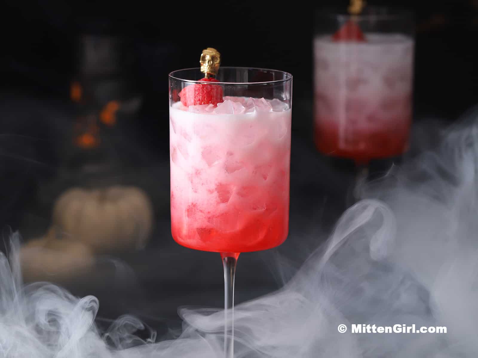 Bloody ghost vodka cocktails for Halloween. 