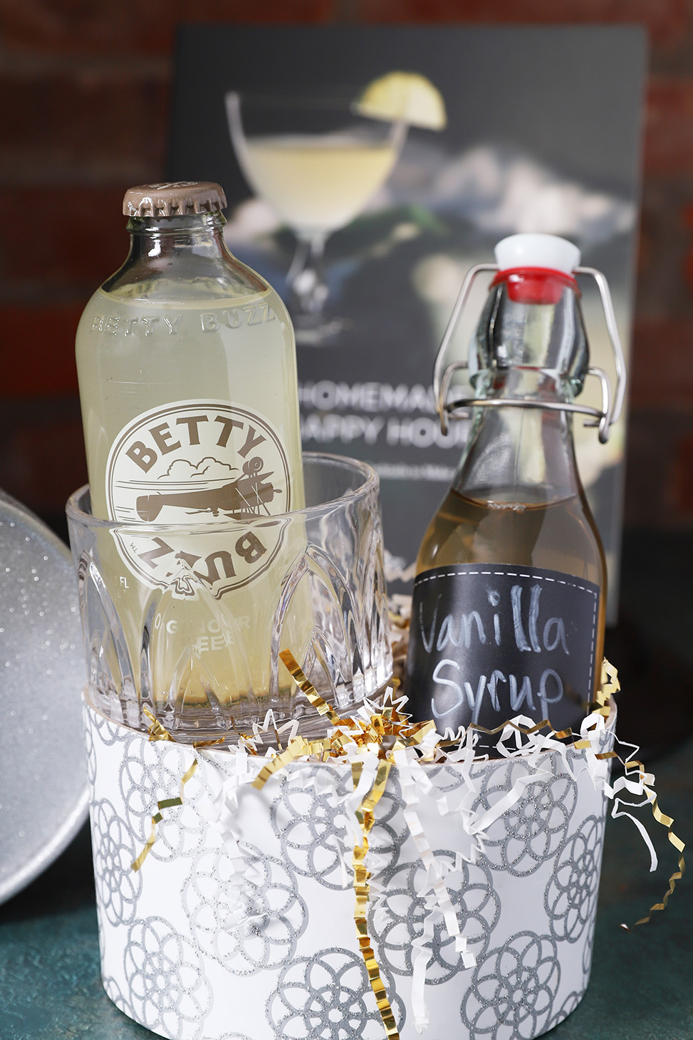 A gift basket for a mocktail enthusiast.